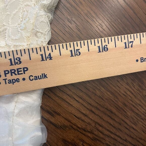 Vintage Bettie Page silky Lace wedding Bridal Rehearsal occasion dress. Size S. - Picture 11 of 13